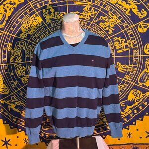 Tommy Hilfiger V-neck